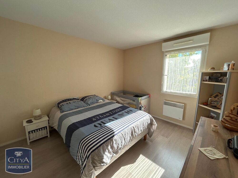 location Appartement - 2 pièce(s) - 54 m² Châtellerault (86100)