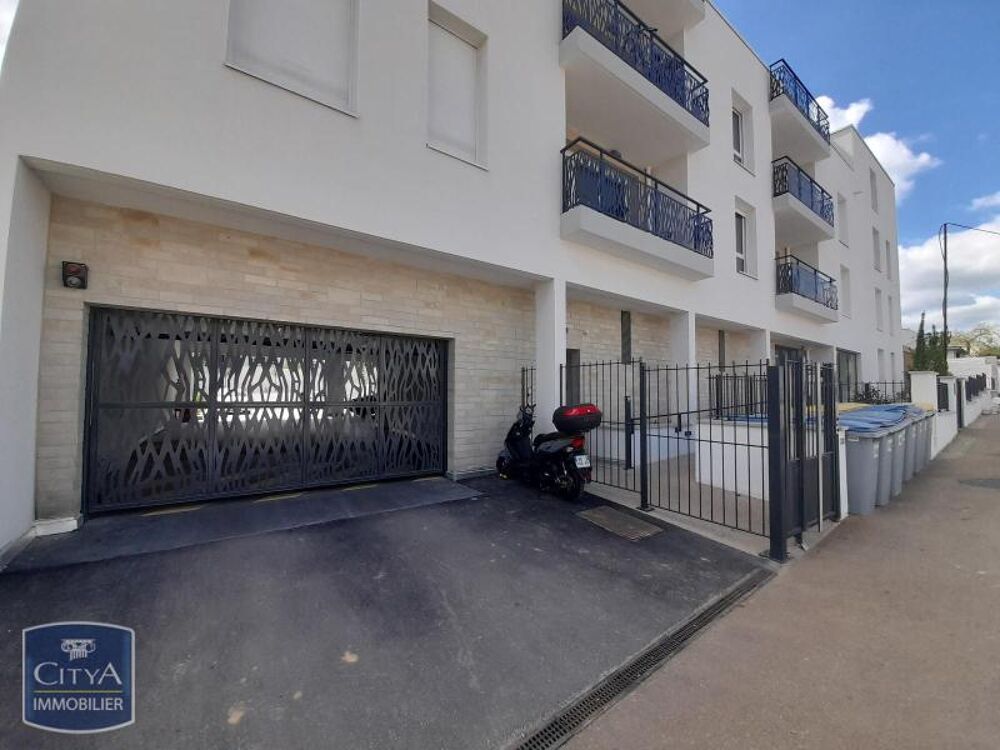 location Parking / Garage Orvault (44700)