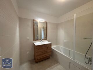  Appartement à louer 2 pièces 38 m²