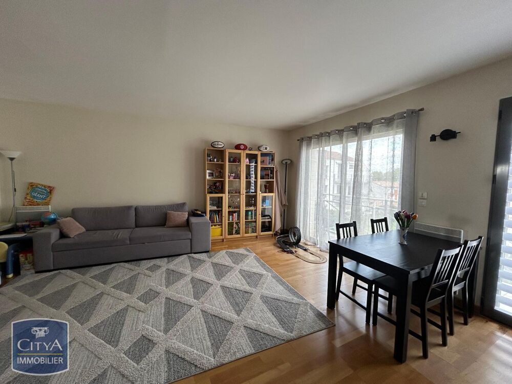 location Appartement - 3 pièce(s) - 72 m² La Rochelle (17000)