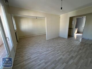  Appartement à louer 3 pièces 64 m²