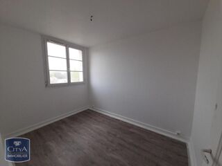  Appartement à louer 4 pièces 63 m²