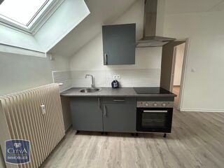  Appartement à louer 2 pièces 33 m²