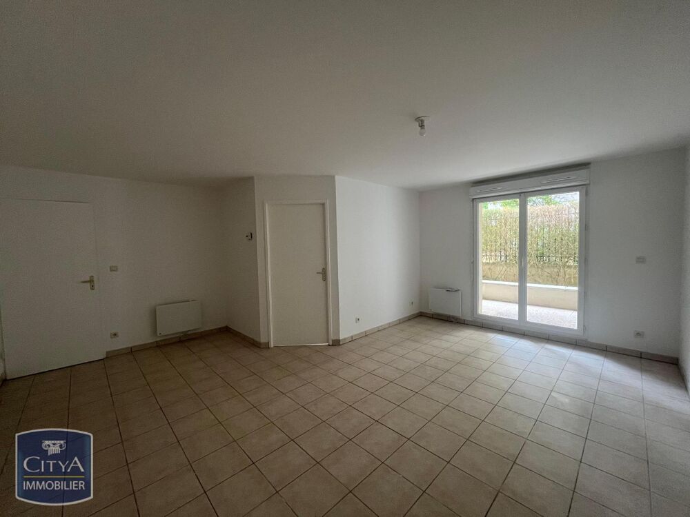 location Appartement - 3 pièce(s) - 65 m² Épernay (51200)