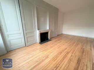  Appartement à louer 2 pièces 53 m²