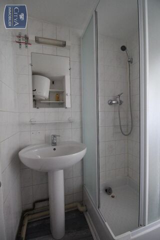  Appartement à louer 1 pièce 11 m²