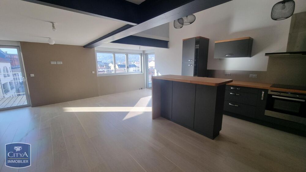 location Appartement - 4 pièce(s) - 104 m² Clermont-Ferrand (63000)