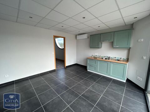   Location / Local Commercial - 48 m² 