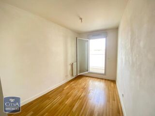  Appartement à louer 3 pièces 61 m²