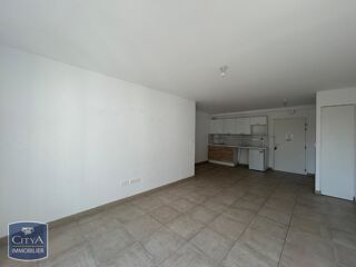  Appartement à louer 2 pièces 47 m²