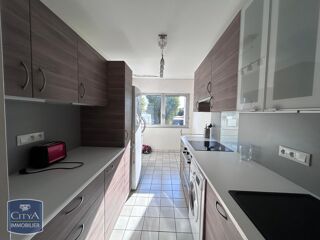  Appartement à louer 3 pièces 71 m²