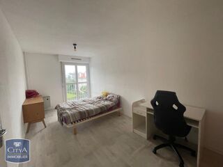  Appartement à louer 5 pièces 103 m²