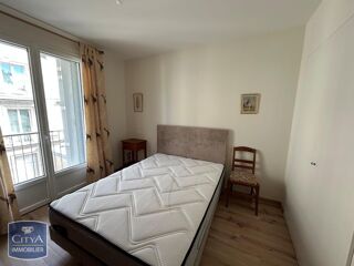  Appartement à louer 2 pièces 44 m²