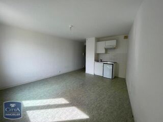  Appartement à louer 1 pièce 25 m²