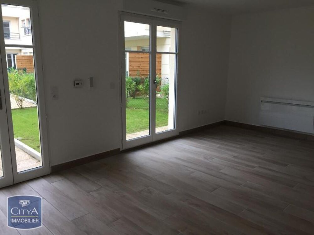 location Appartement - 3 pièce(s) - 62 m² Buc (78530)