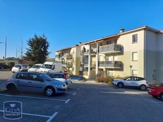  Appartement à louer 3 pièces 55 m²