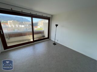 Appartement à louer 1 pièce 20 m²