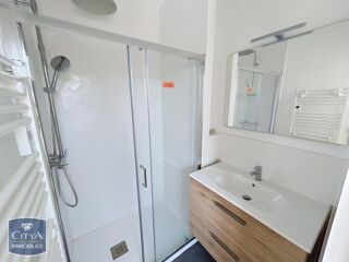  Appartement à louer 2 pièces 30 m²