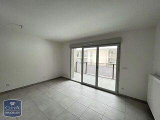 location Appartement - 2 pièce(s) - 40 m² Vougy (74130)