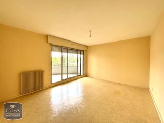  Appartement à louer 3 pièces 66 m²