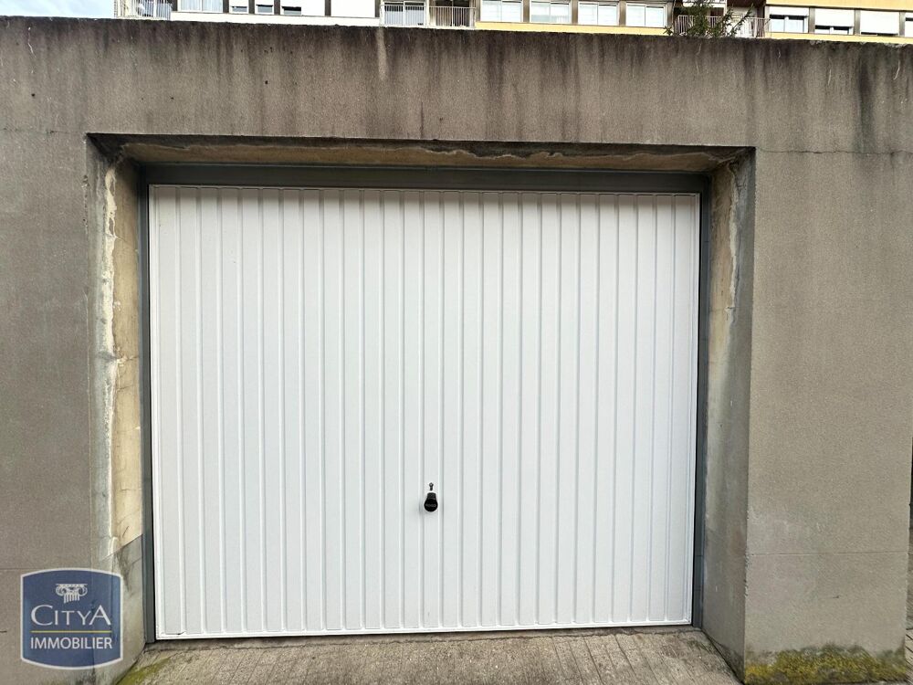 location Parking / Garage Mâcon (71000)