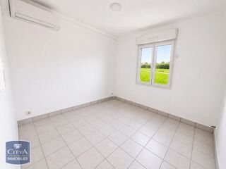  Appartement à louer 2 pièces 25 m²