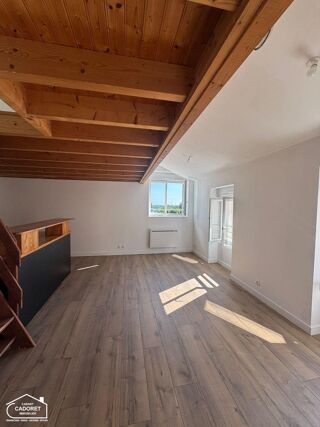  Appartement à louer 2 pièces 50 m²