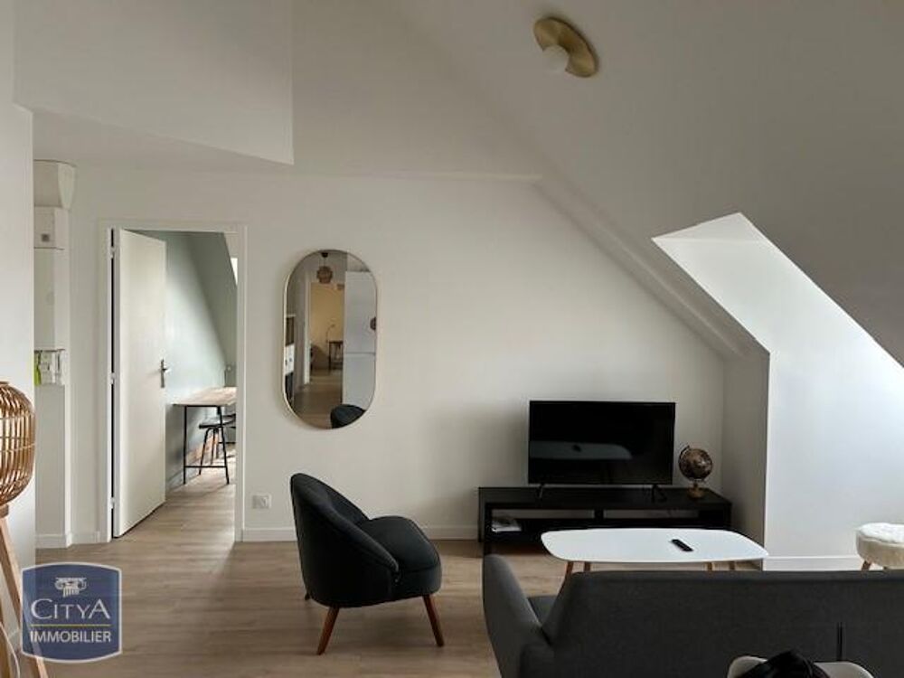 location Appartement - 4 pièce(s) - 77 m² Saumur (49400)