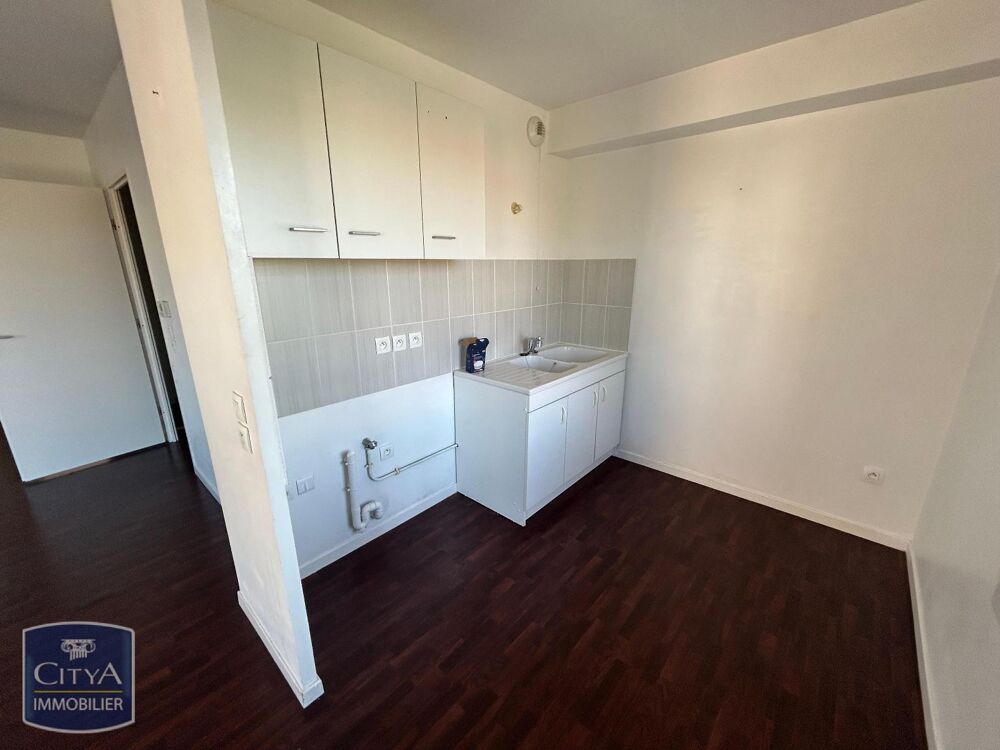 À LOUER : Appartement T3 situé à Douai, dans le départem....