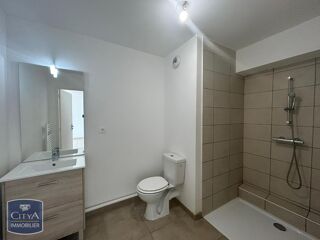  Appartement à louer 2 pièces 47 m²