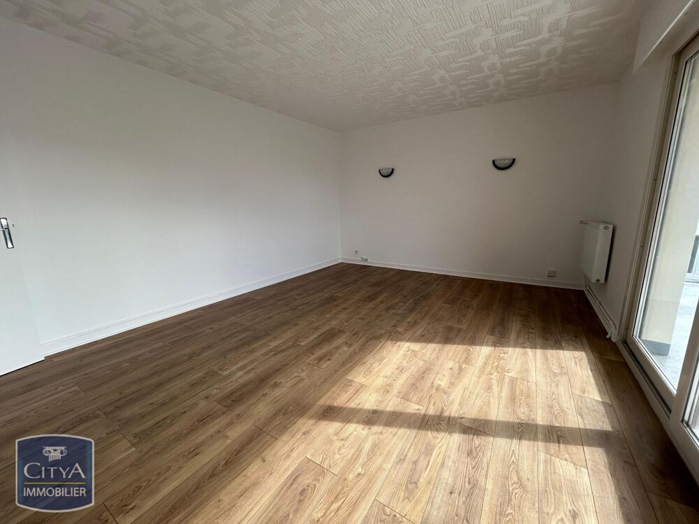 location Appartement - 3 pièce(s) - 70 m² Sainte-Geneviève-des-Bois (91700)