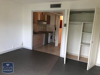  Appartement à louer 1 pièce 28 m²