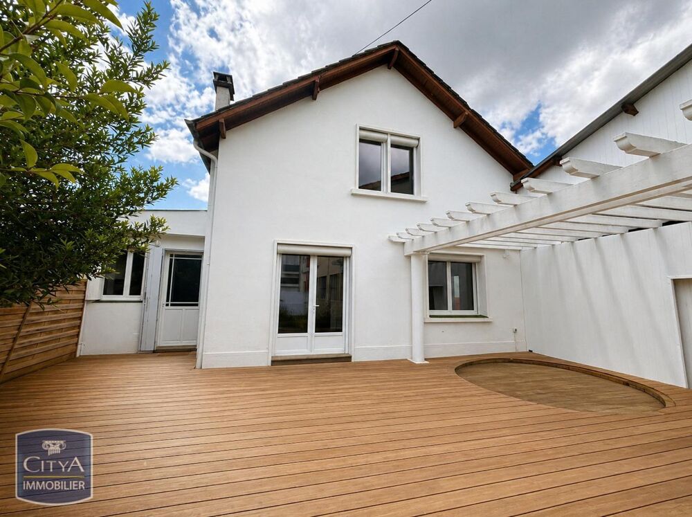 EXCLUSIVITÉ - MAISON DE 4 PIÈCES AVEC PETIT JARDIN CLOS.....
