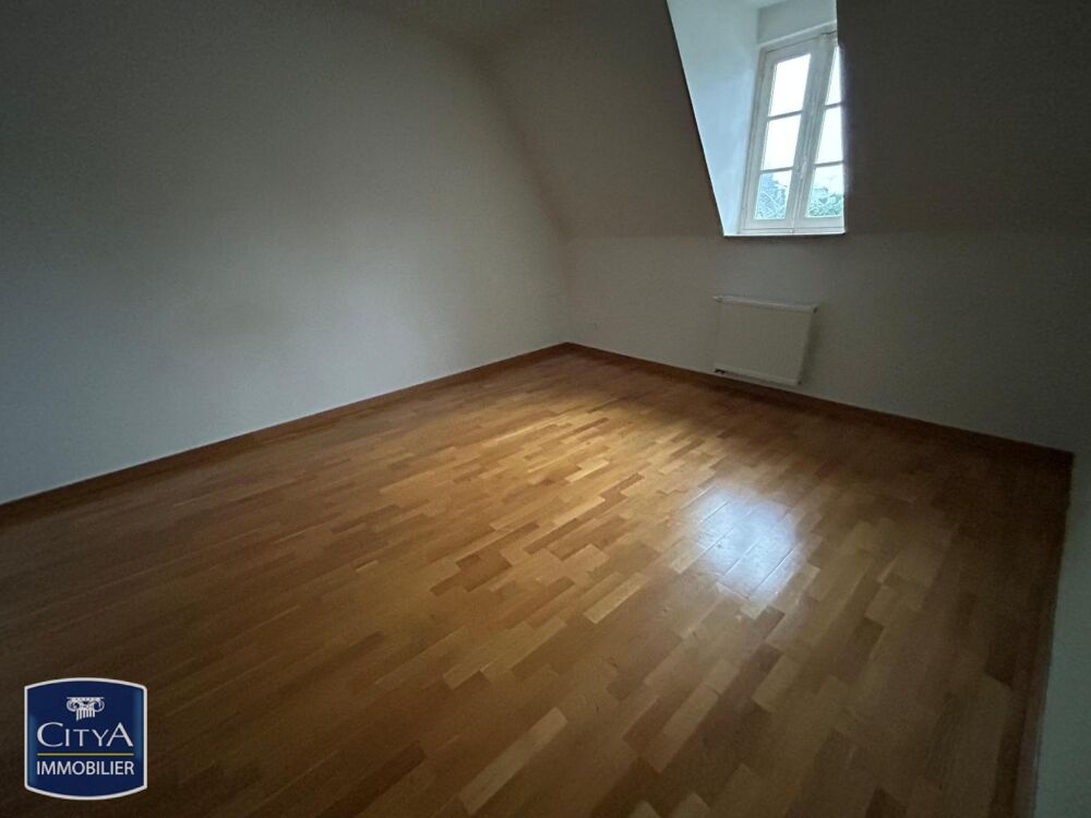 location Appartement - 3 pièce(s) - 87 m² Sedan (08200)