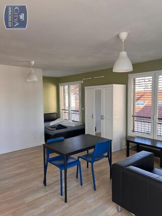  Appartement à louer 1 pièce 39 m²