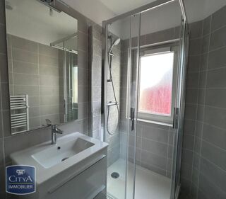  Appartement � louer 4 pi�ces 82 m�