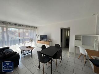  Appartement à louer 2 pièces 42 m²