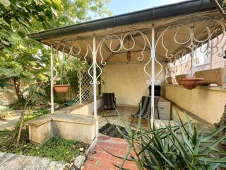  Immeuble � vendre 199 m�