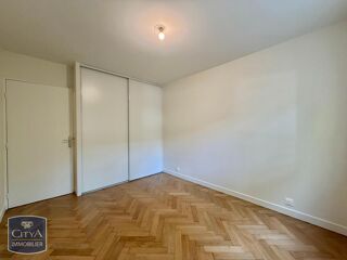  Appartement à louer 2 pièces 54 m²