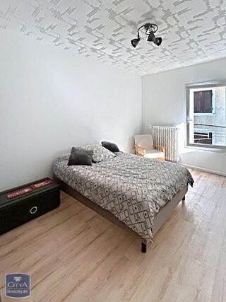  Appartement à louer 2 pièces 40 m²