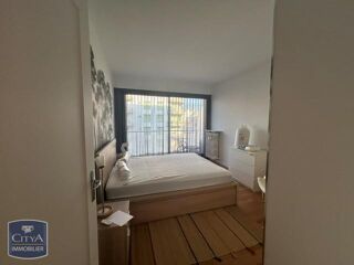  Appartement à louer 2 pièces 69 m²