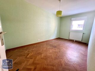  Appartement à louer 3 pièces 73 m²