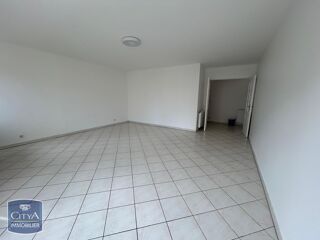  Appartement � louer 3 pi�ces 74 m� Arpajon