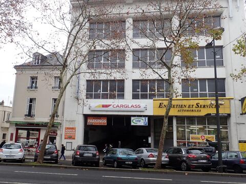  Parking / Garage  louer 