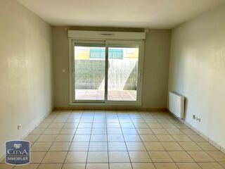  Appartement à louer 3 pièces 71 m²