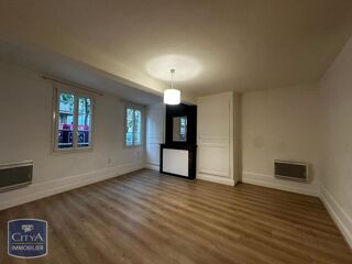  Appartement à louer 3 pièces 55 m²