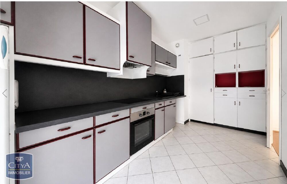 location Appartement - 3 pièce(s) - 79 m² Metz (57050)