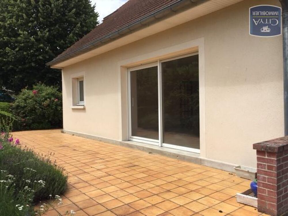 location Maison - 7 pi�ce(s) - 149 m� Chierry (02400)