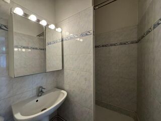  Appartement à louer 1 pièce 26 m²