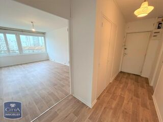  Appartement à louer 3 pièces 59 m²